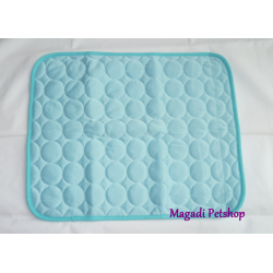 Tapis auto rafraichissant chihuahua